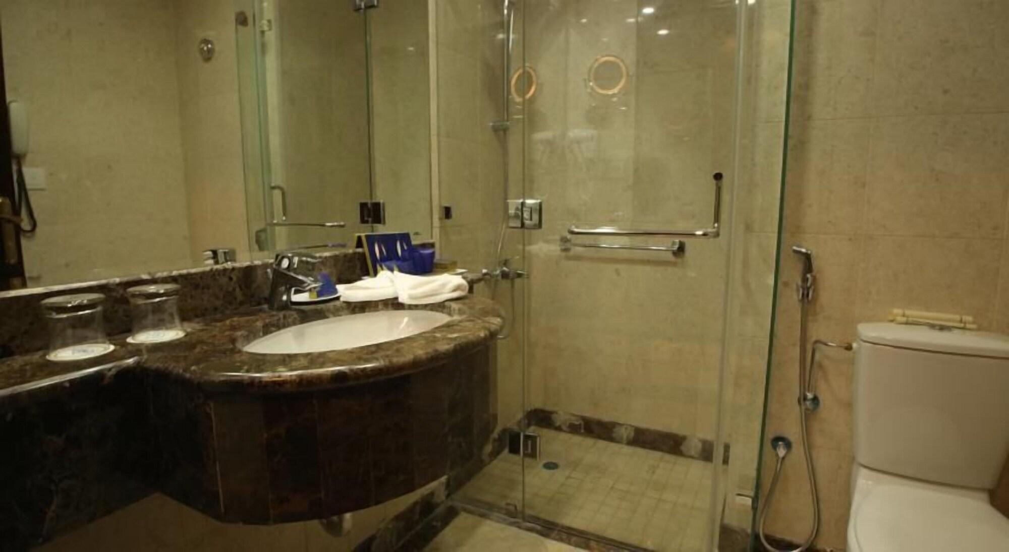 Al Aqeeq Al Rawda Hotel By Sedra International Medine Dış mekan fotoğraf