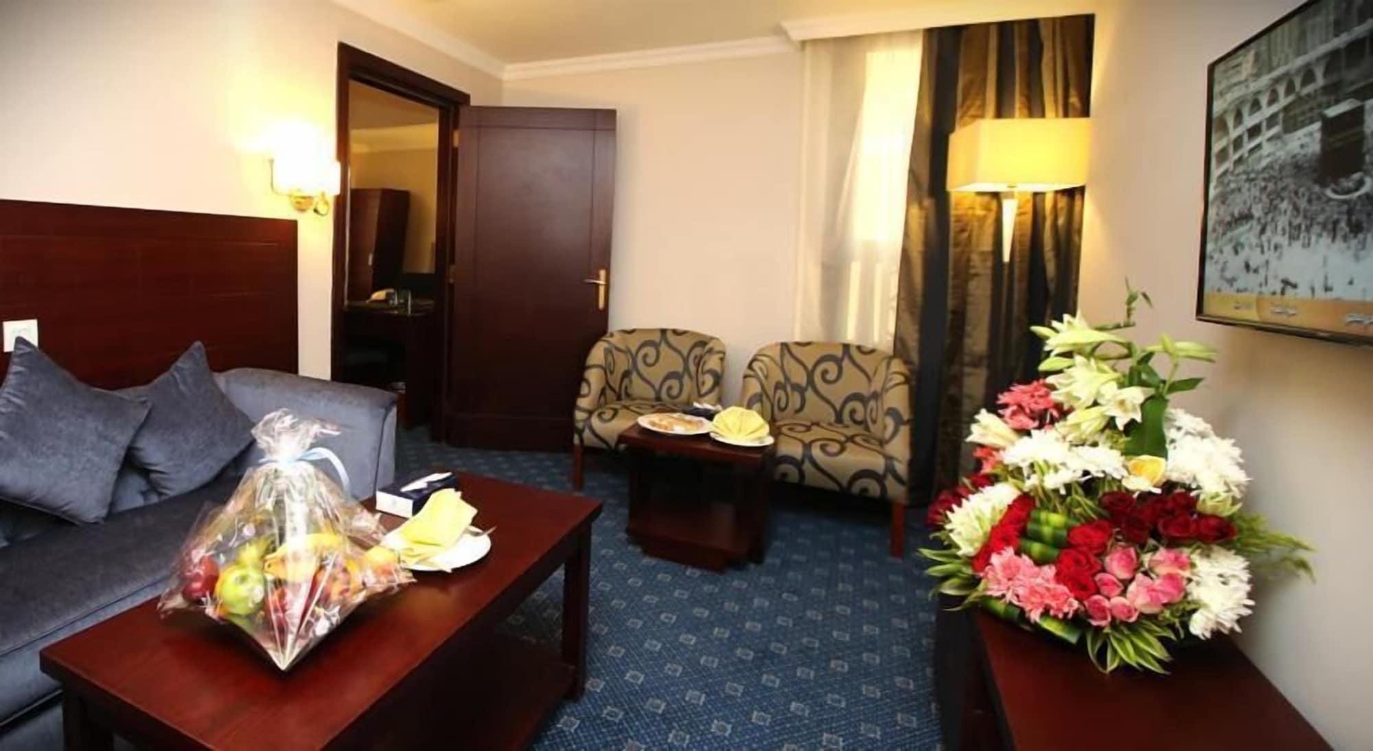 Al Aqeeq Al Rawda Hotel By Sedra International Medine Dış mekan fotoğraf