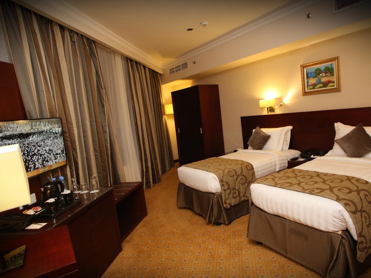 Al Aqeeq Al Rawda Hotel By Sedra International Medine Dış mekan fotoğraf
